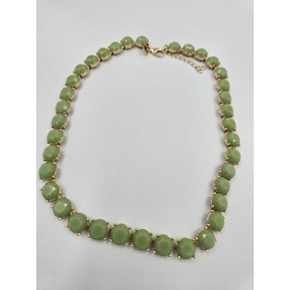Banana Republic Necklace Gold Tone Sage Mint Green‎ Beaded with box